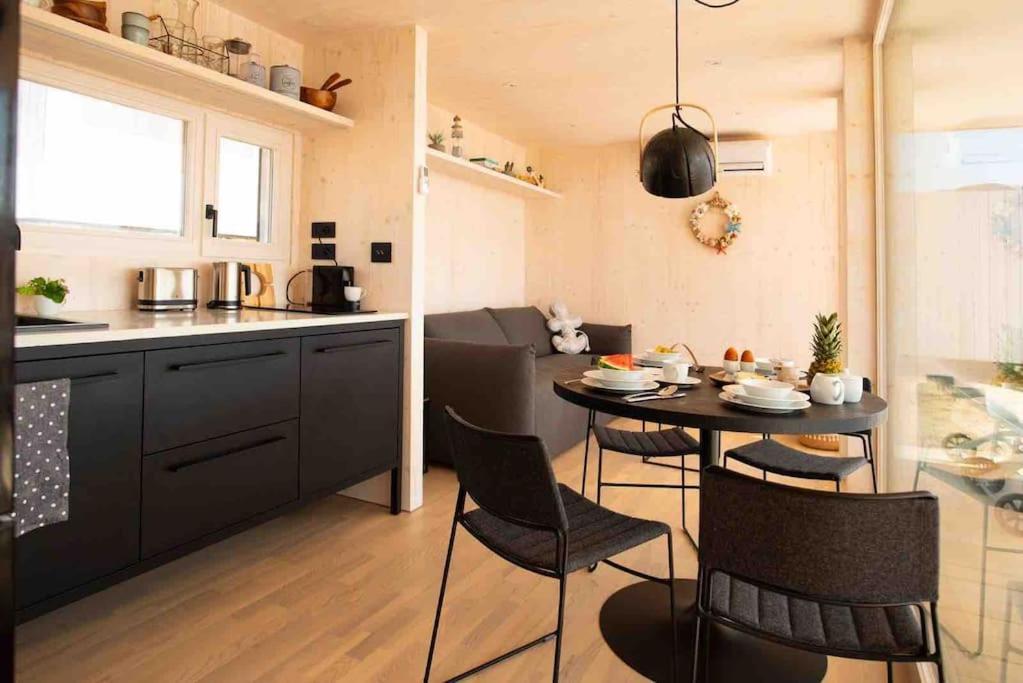 Holiday home Tiny House 11 Buqez, Sea & Sunset View, Terrace Drage