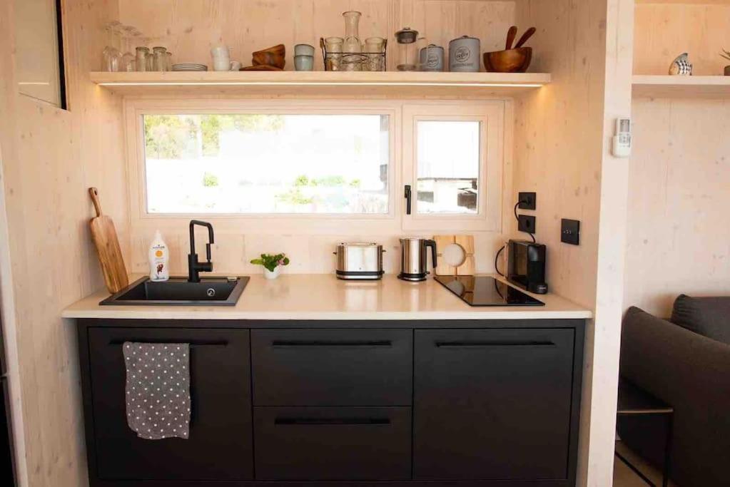 Tiny House 11 Buqez, Sea & Sunset View, Terrace * Drage